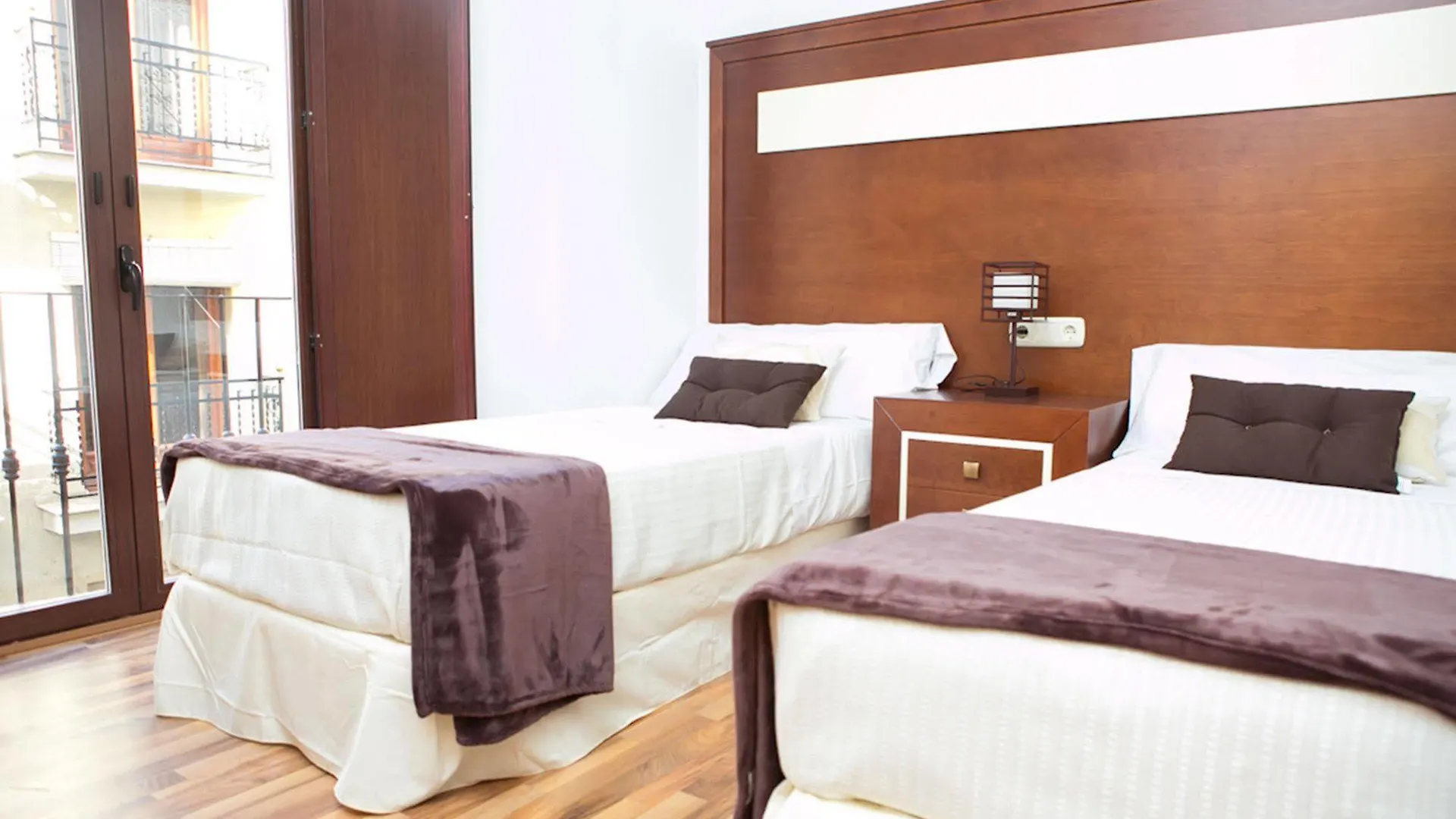Apartamentos Casa De La Lonja Granada